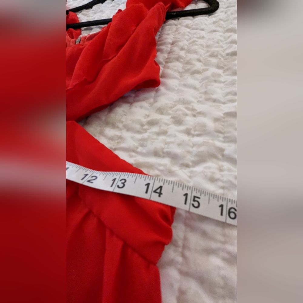 SPEECHLESS | bright red cutout dress with ruffle sleeves and accent zipper - Picture 2 of 7